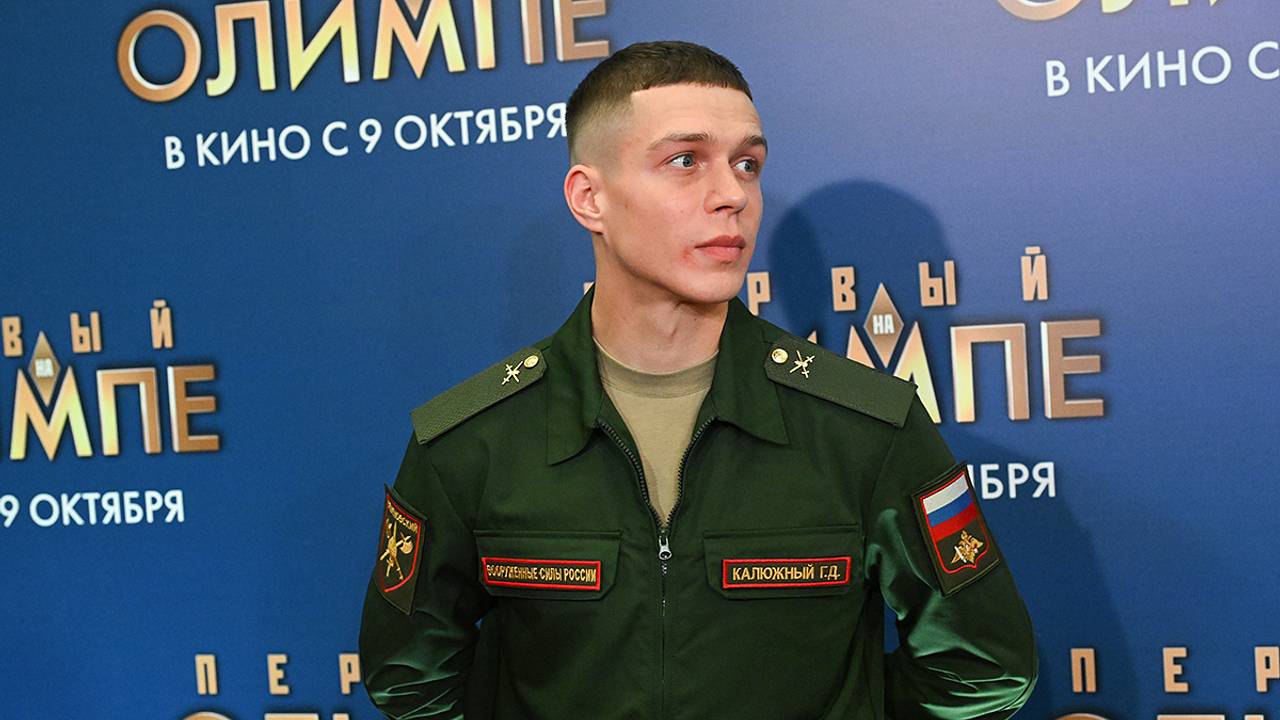 Звезду «Вампиров средней полосы» демобилизовали