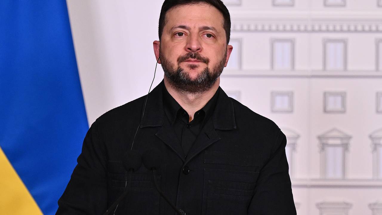 В Европарламенте заговорили о трибунале для Зеленского из-за удара Старобельску