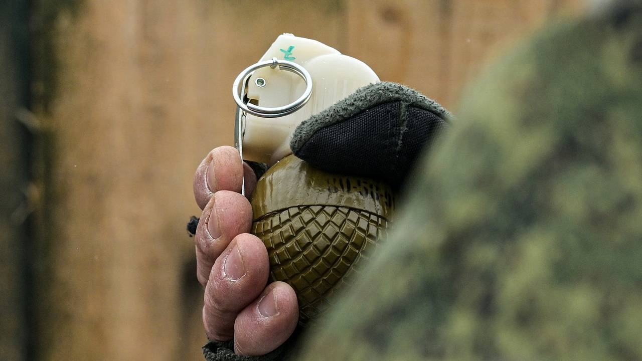 Российский боец обманул противника с помощью кирпича и вышел победителем из схватки