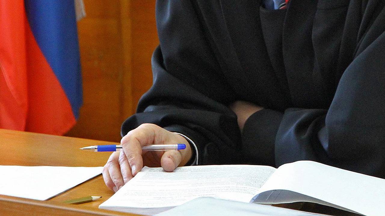 ВККС согласилась на возбуждение дела на российского судью с 15-летним стажем