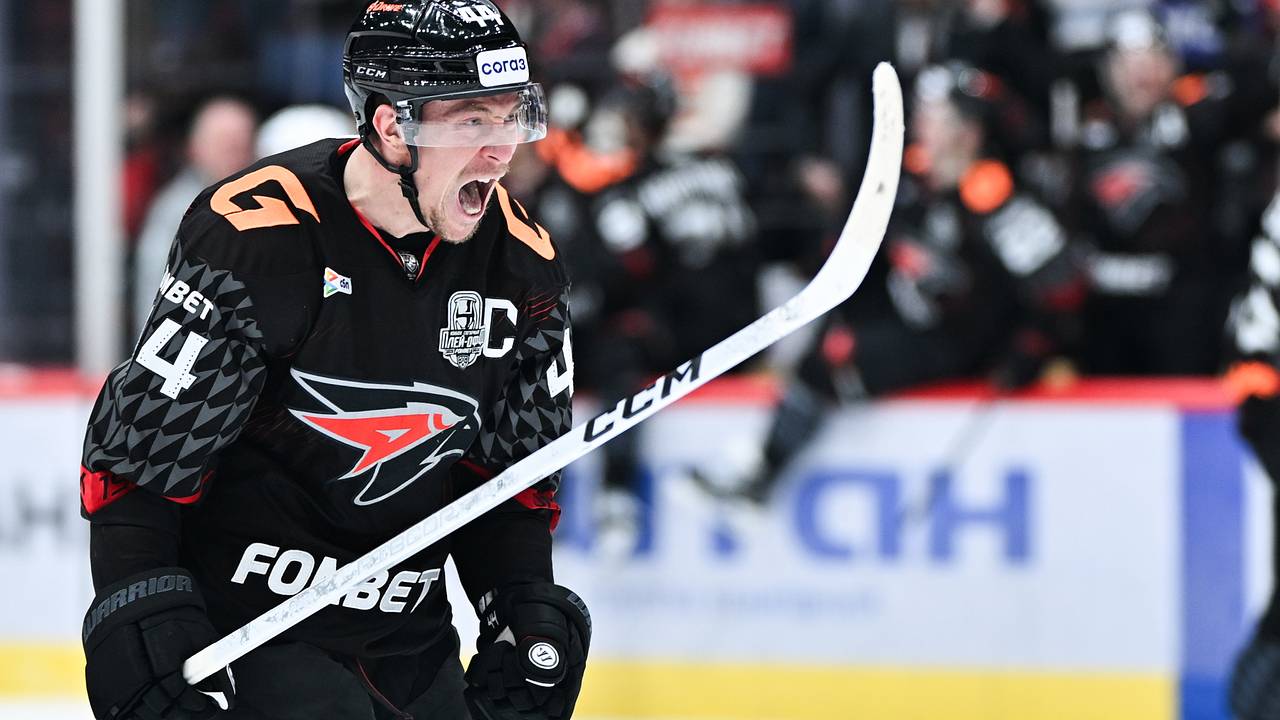 Самым ценным игроком КХЛ впервые стал защитник