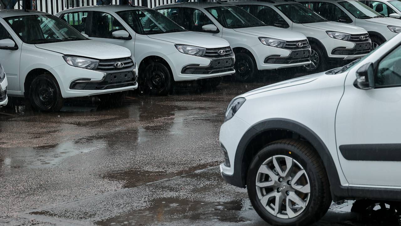 Россияне установили очередной рекорд на автомобильном рынке
