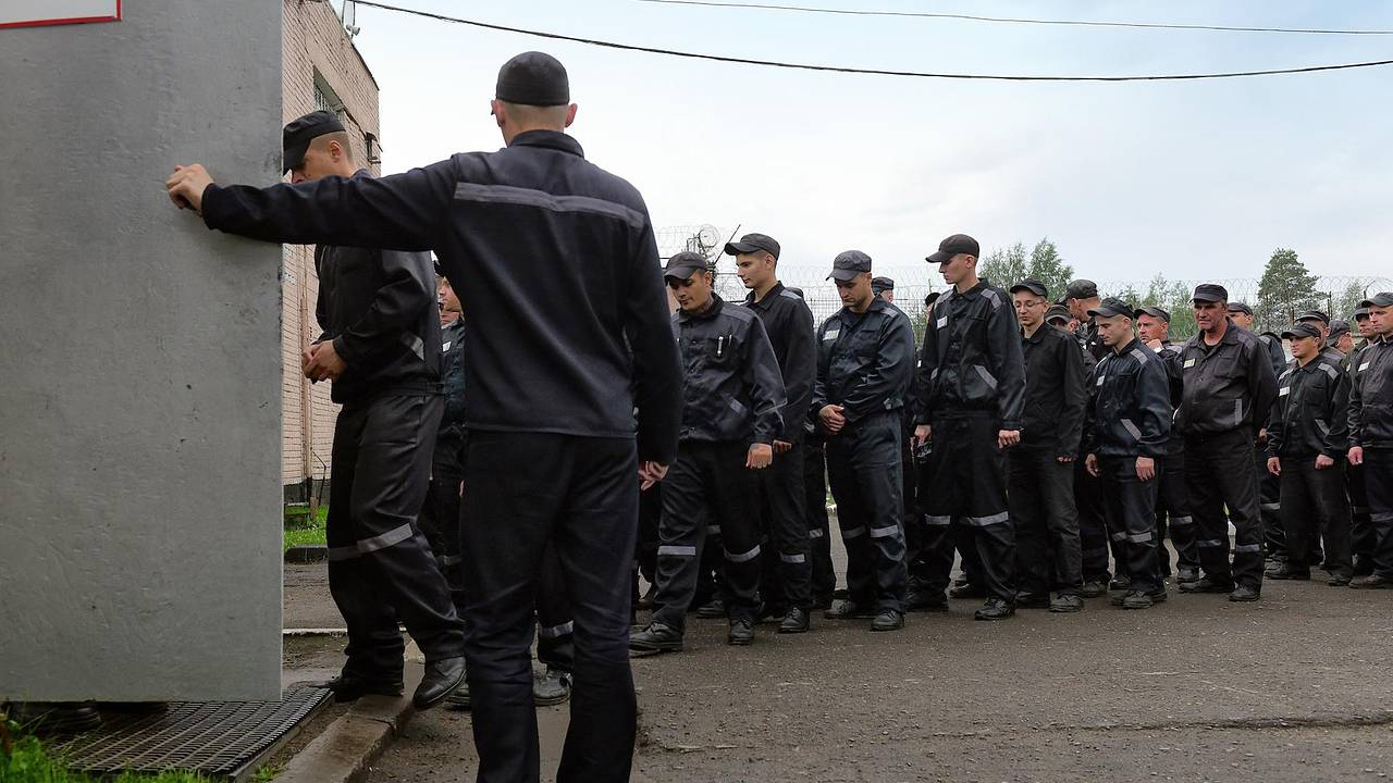 Расплата настигла укравшего 25 миллионов рублей и оружие у российской семьи форточника Расплата настигла укравшего 25 миллионов рублей и оружие у российской семьи форточника