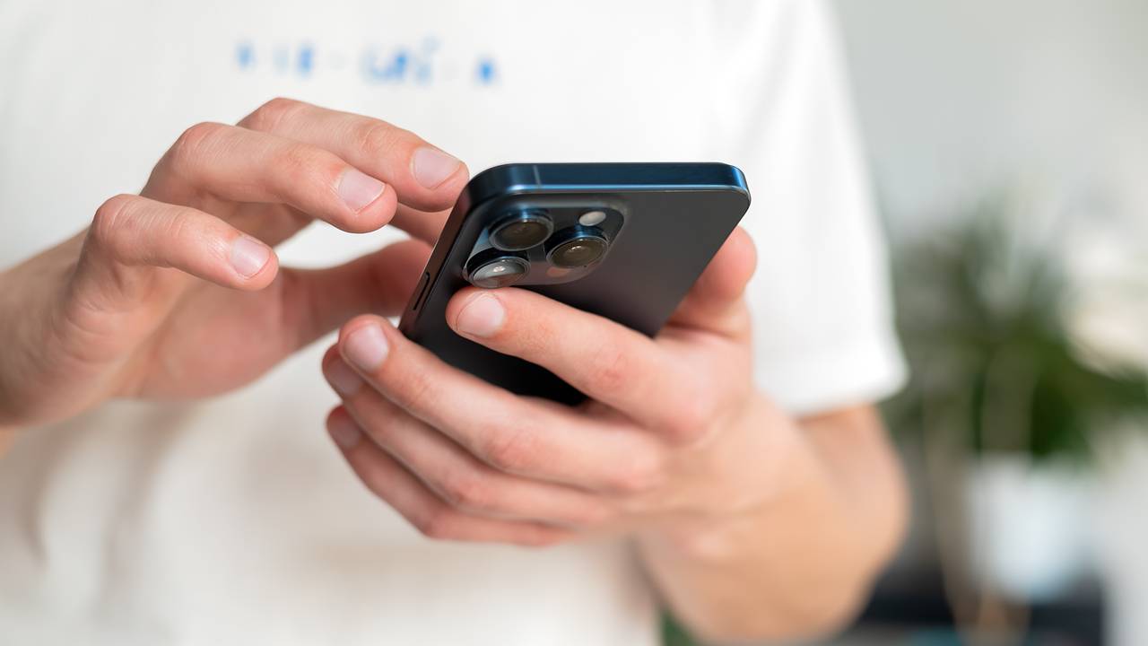 Раскрыт iPhone 21
