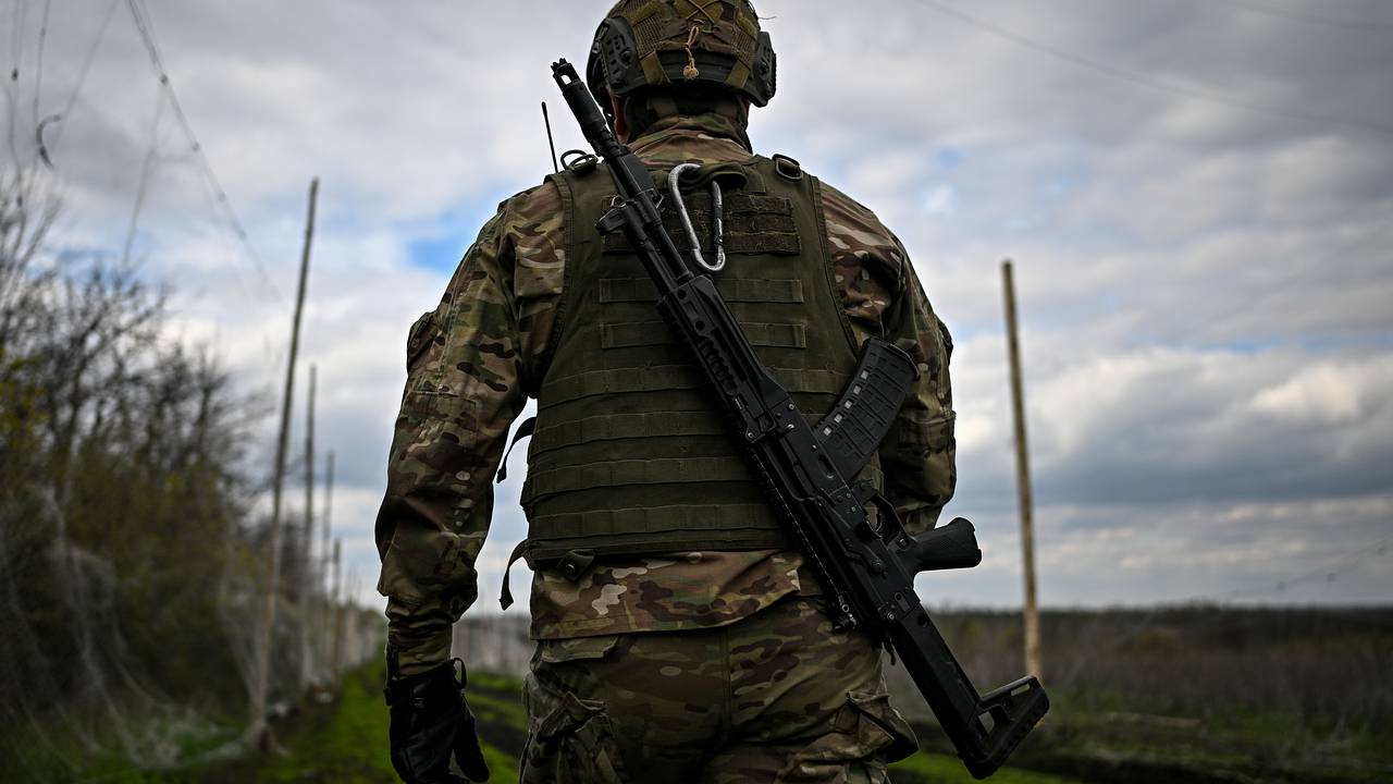 Российский боец СВО рассказал о спасшем ему жизнь колесе