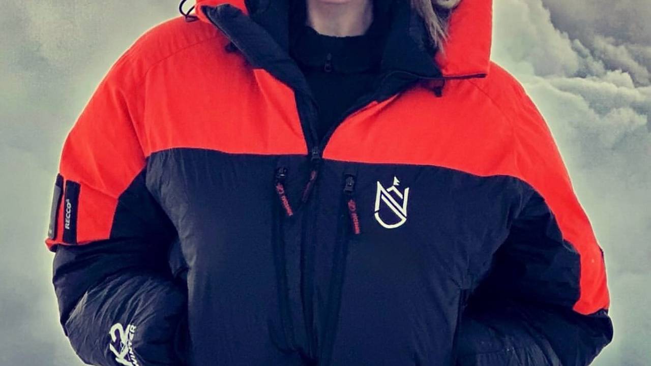 Жена хоккеиста Ковальчука установила уникальный рекорд на Эвересте