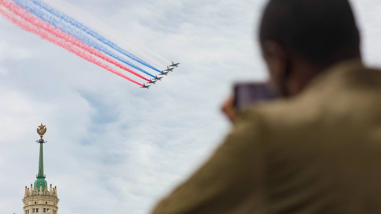 Россиянам напомнили о четырехдневной рабочей неделе в июне