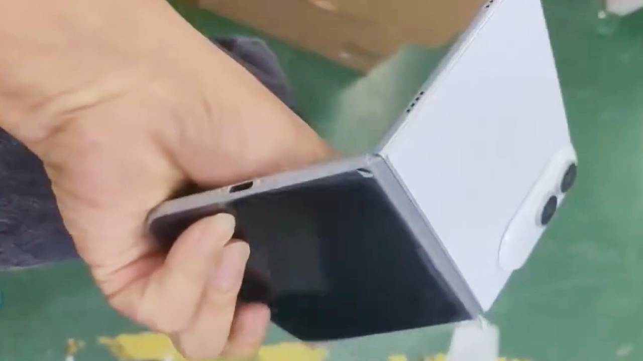 Раскрыт новый iPhone Раскрыт новый iPhone