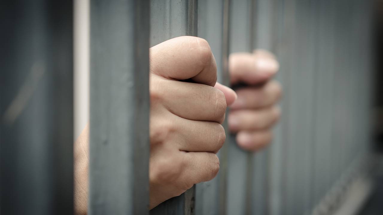 Отбывающий длительный срок член банды рассказал о поножовщине в тюрьме