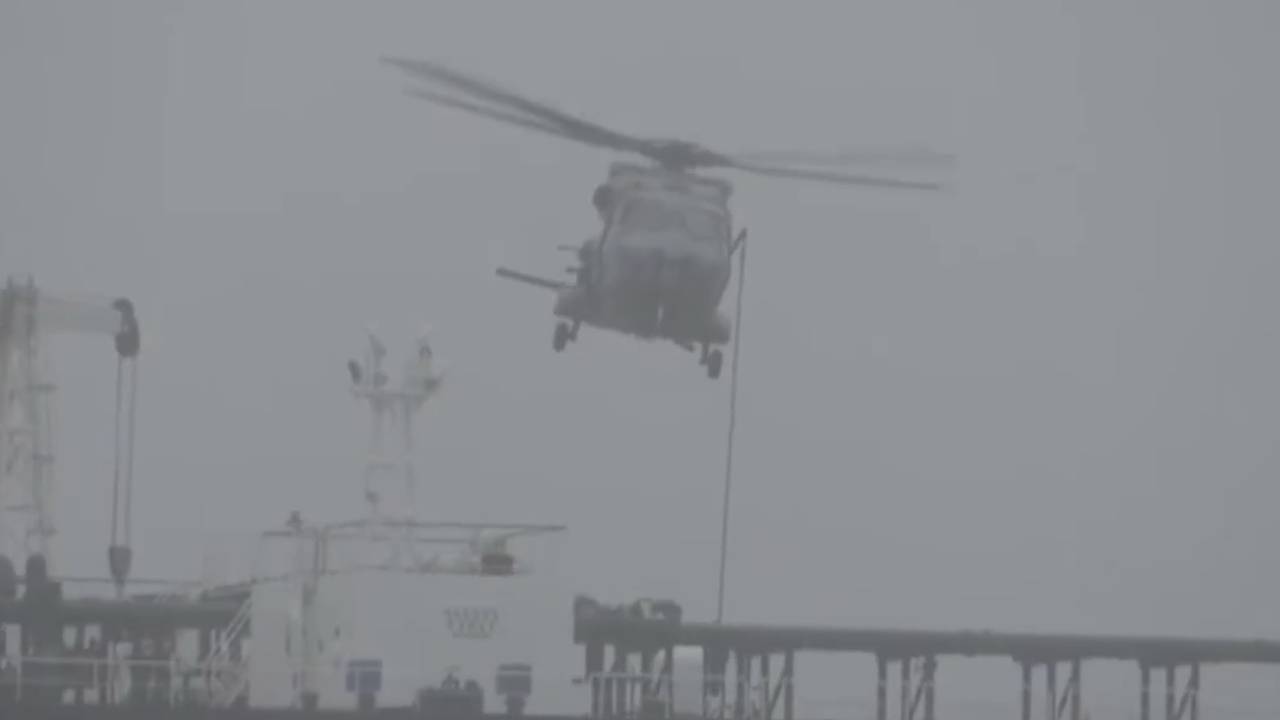 Опубликованы кадры задержания ВМС Франции следовавшего из России танкера