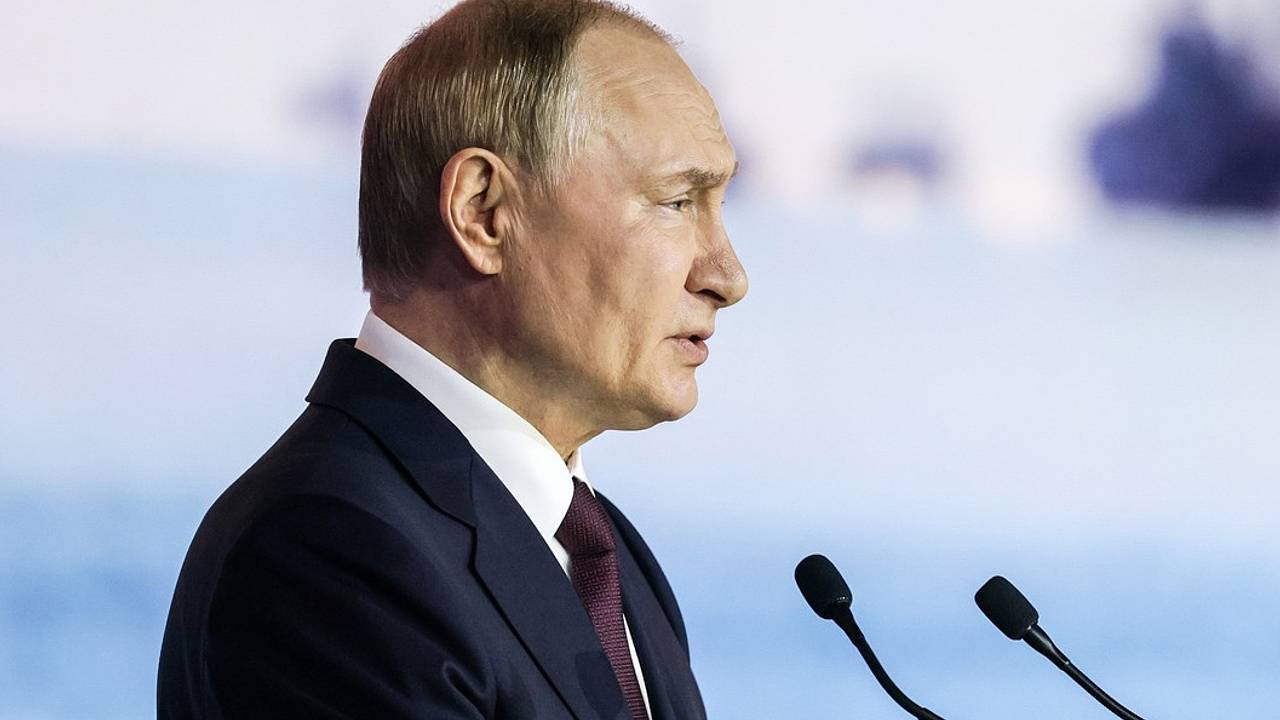Путин анонсировал разработку нового учебного модуля для вузов