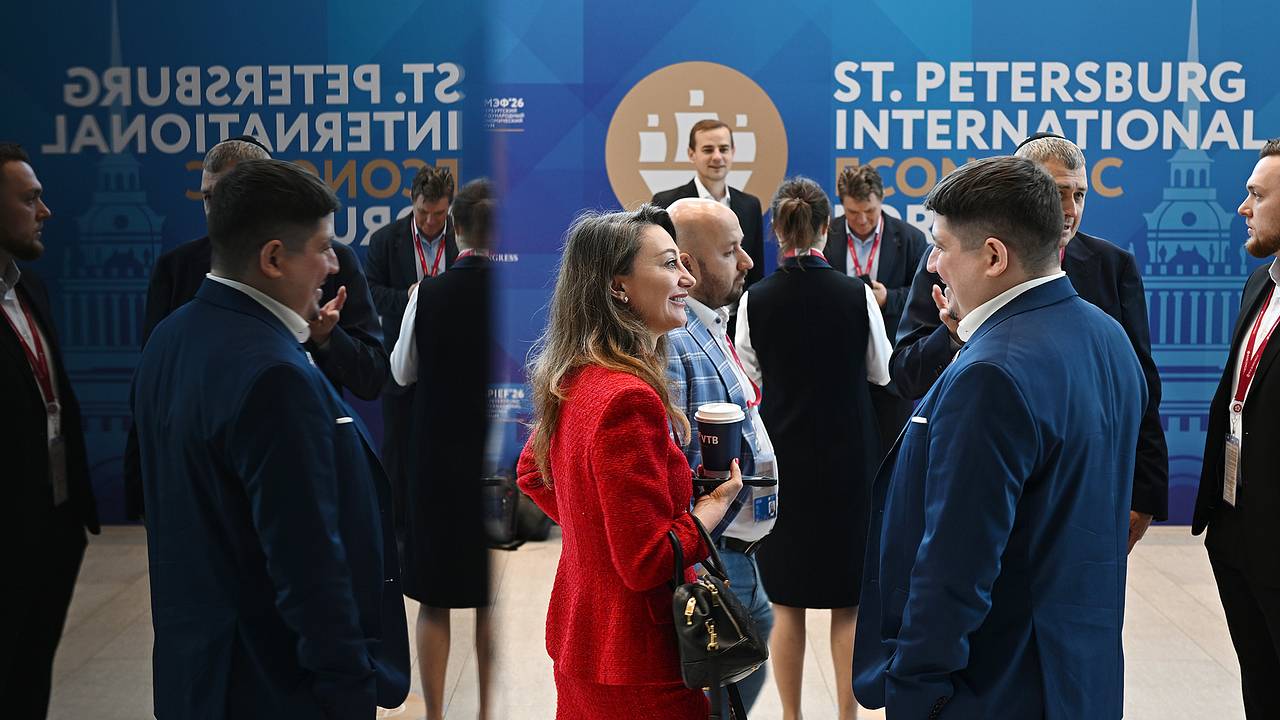 На ПМЭФ выставили на продажу компьютер Стива Джобса за 35 миллионов рублей