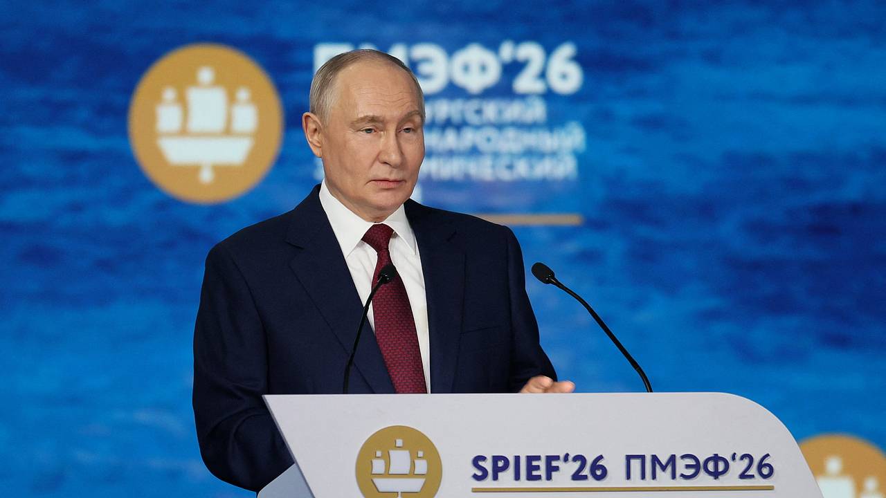 Путин рассказал о давлении на Россию Путин рассказал о давлении на Россию