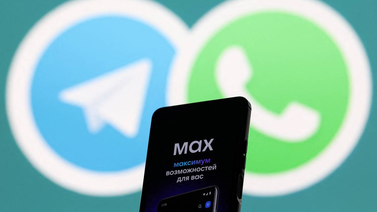 Глава «Ростелекома» предрек отказ россиян от iPhone ради мессенджера «Макс»
