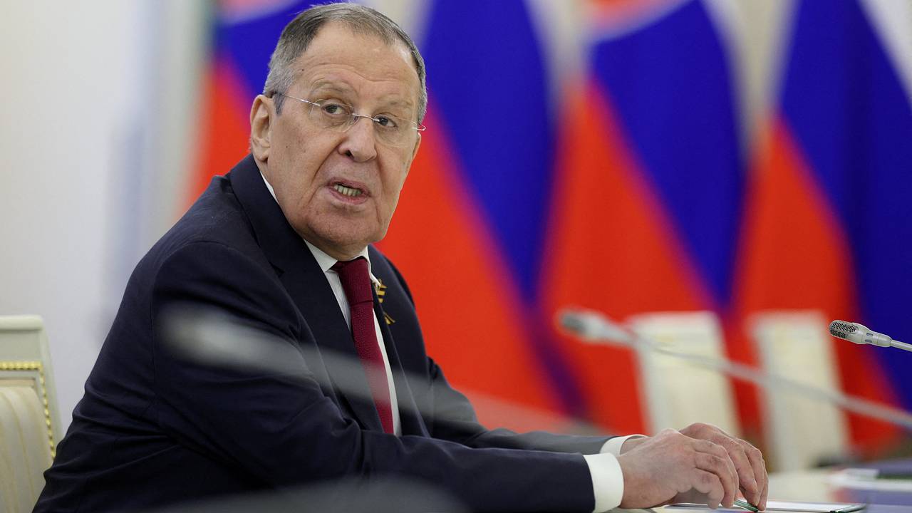 «Делает свое дело так, что даже враги обзавидовались». В МИД отреагировали на слухи о желании Лаврова уйти в отставку
