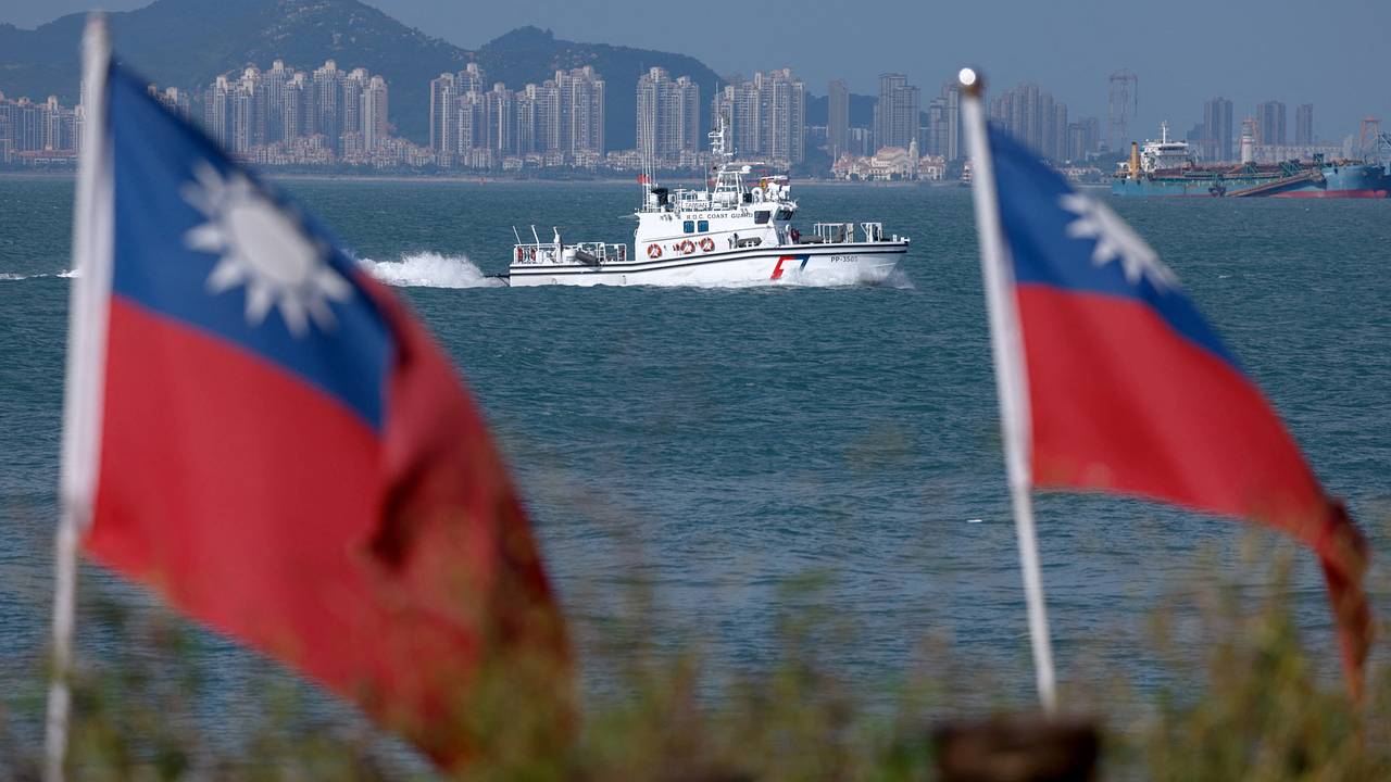 Китай объявил о начале специальной операции в восточных водах у Тайваня. Что послужило поводом?