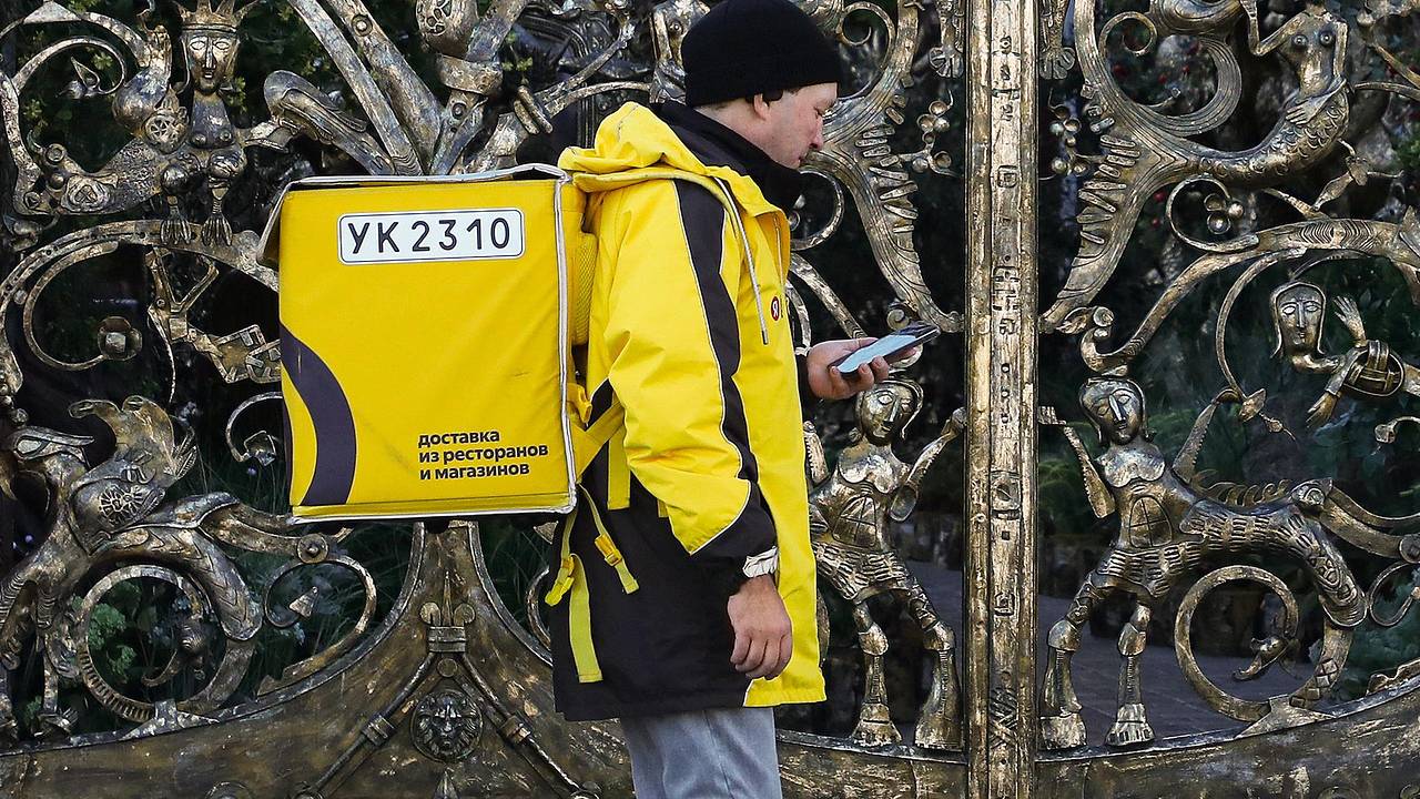 Россияне согласились пойти в курьеры