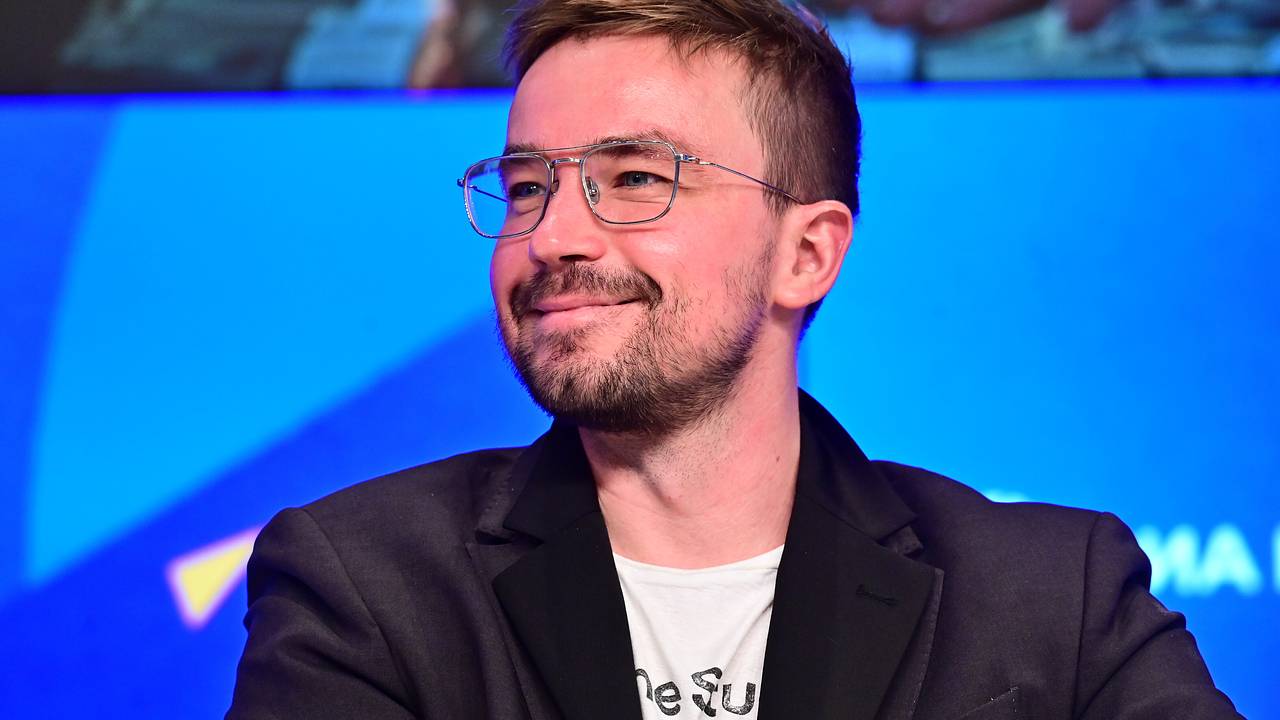 Александр Петров высказался об отъезде из России
