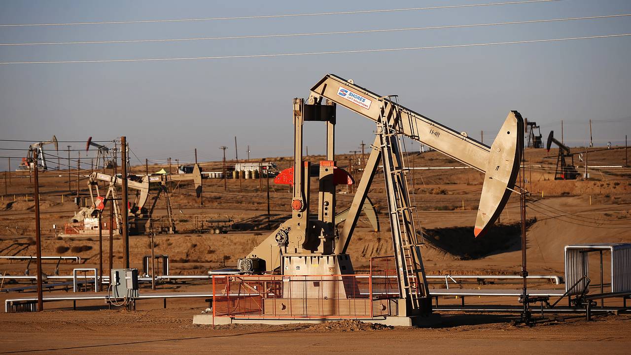 Цены на нефть упали до минимума