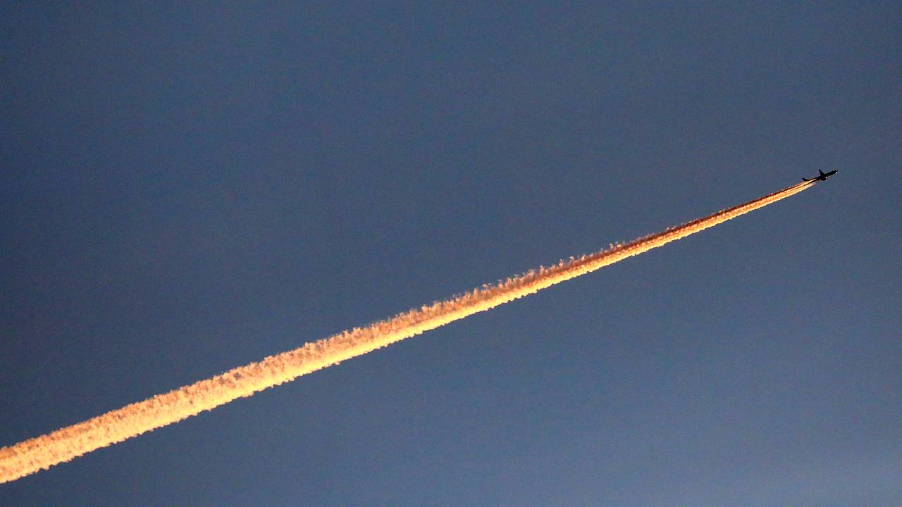 Зарубежная авиакомпания собралась побить мировой рекорд самого долгого перелета