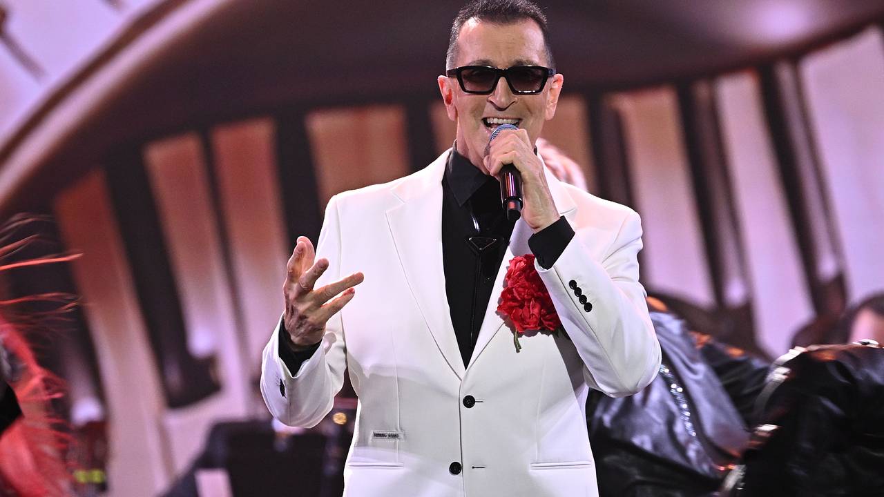 Известный российский певец перенес инсульт Известный российский певец перенес инсульт