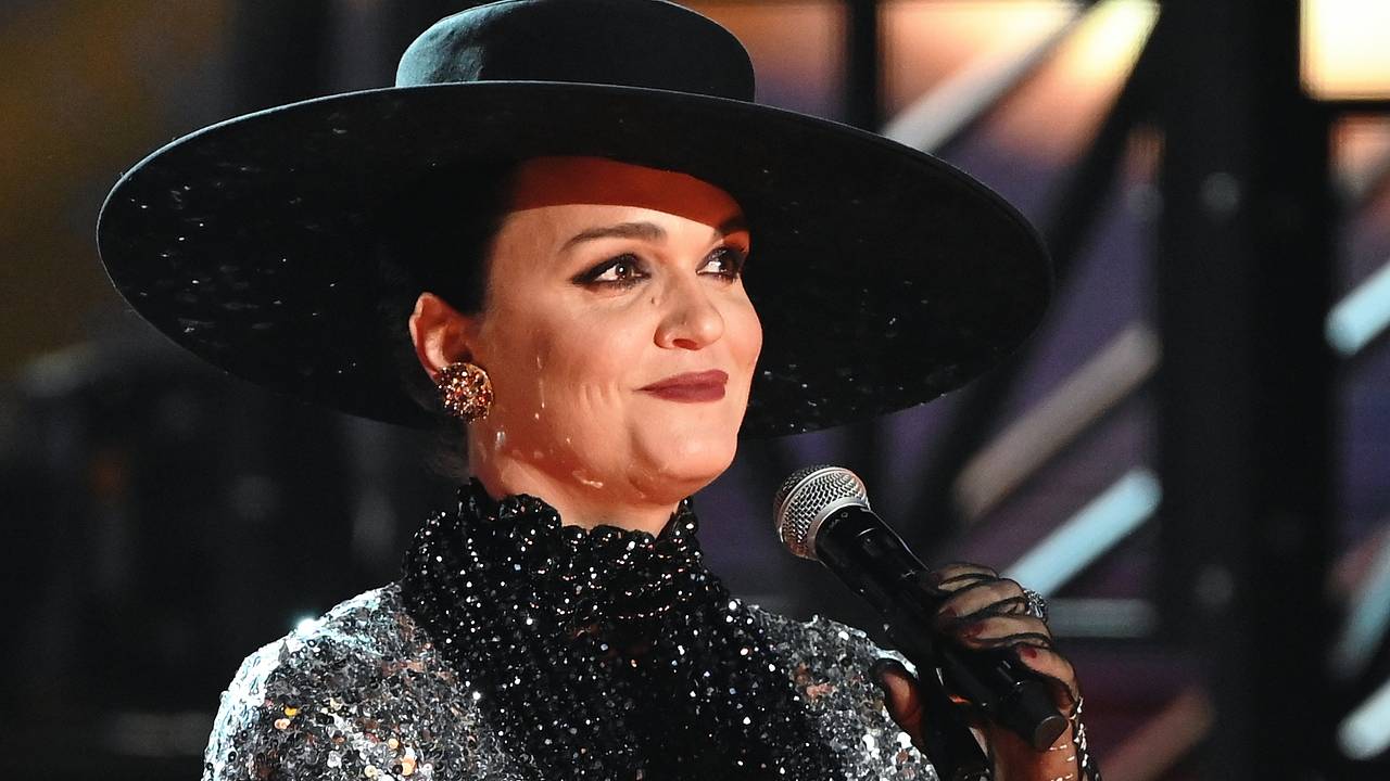Отказавшаяся от алкоголя Слава рассказала о борьбе с депрессией
