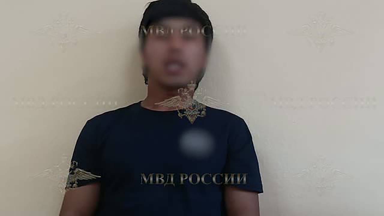 Устроивший резню в подмосковной деревне попал на видео