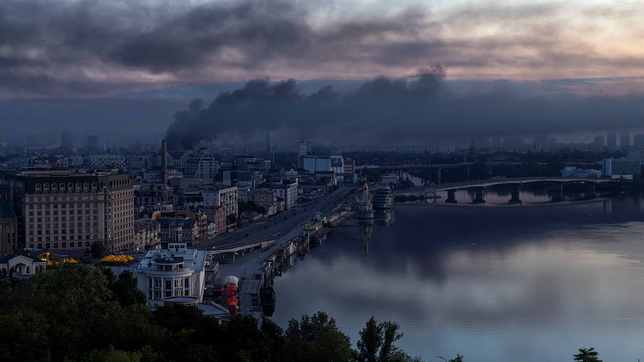 Под Киевом прозвучал мощный взрыв