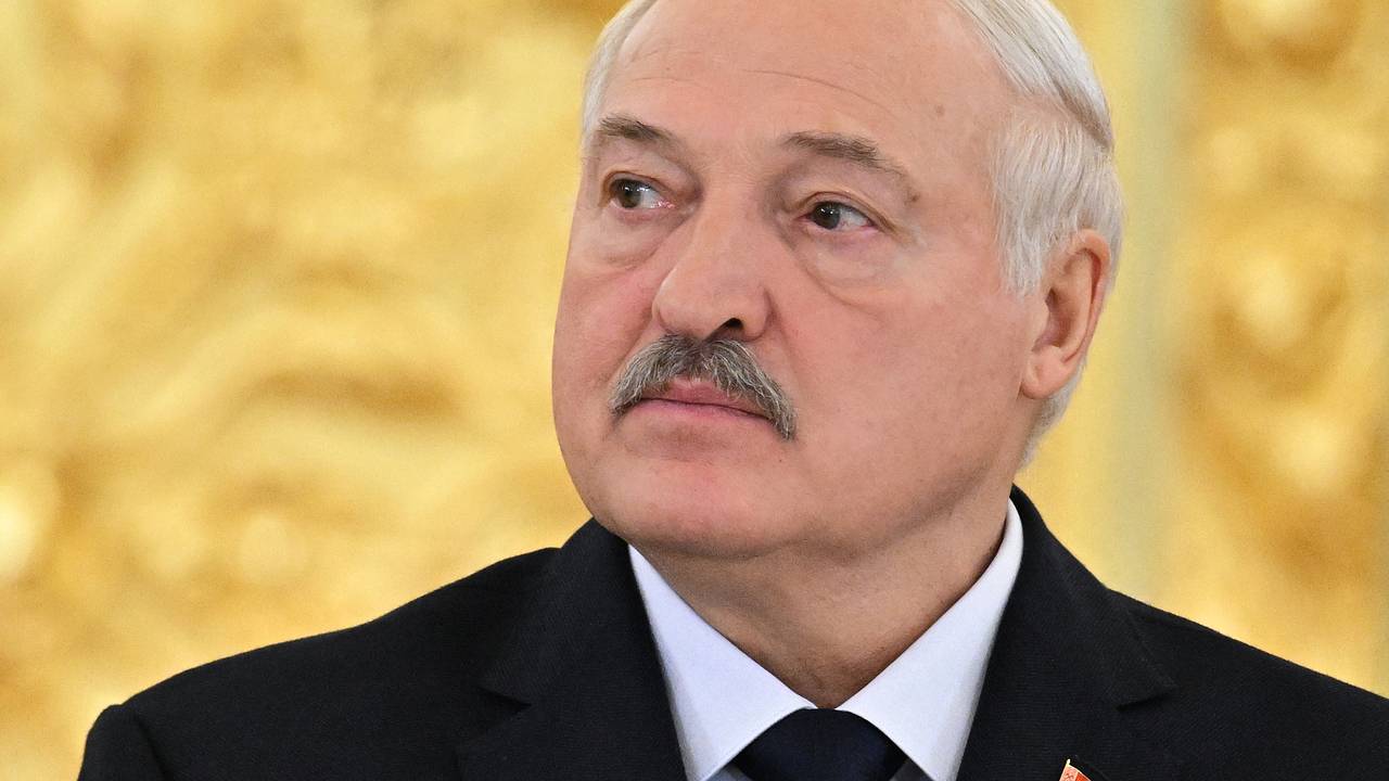 «Можно закончить в этом году». Лукашенко заявил, что положить конец конфликтам на Украине и в Иране должны несколько человек «Можно закончить в этом году». Лукашенко заявил, что положить конец конфликтам на Украине и в Иране должны несколько человек