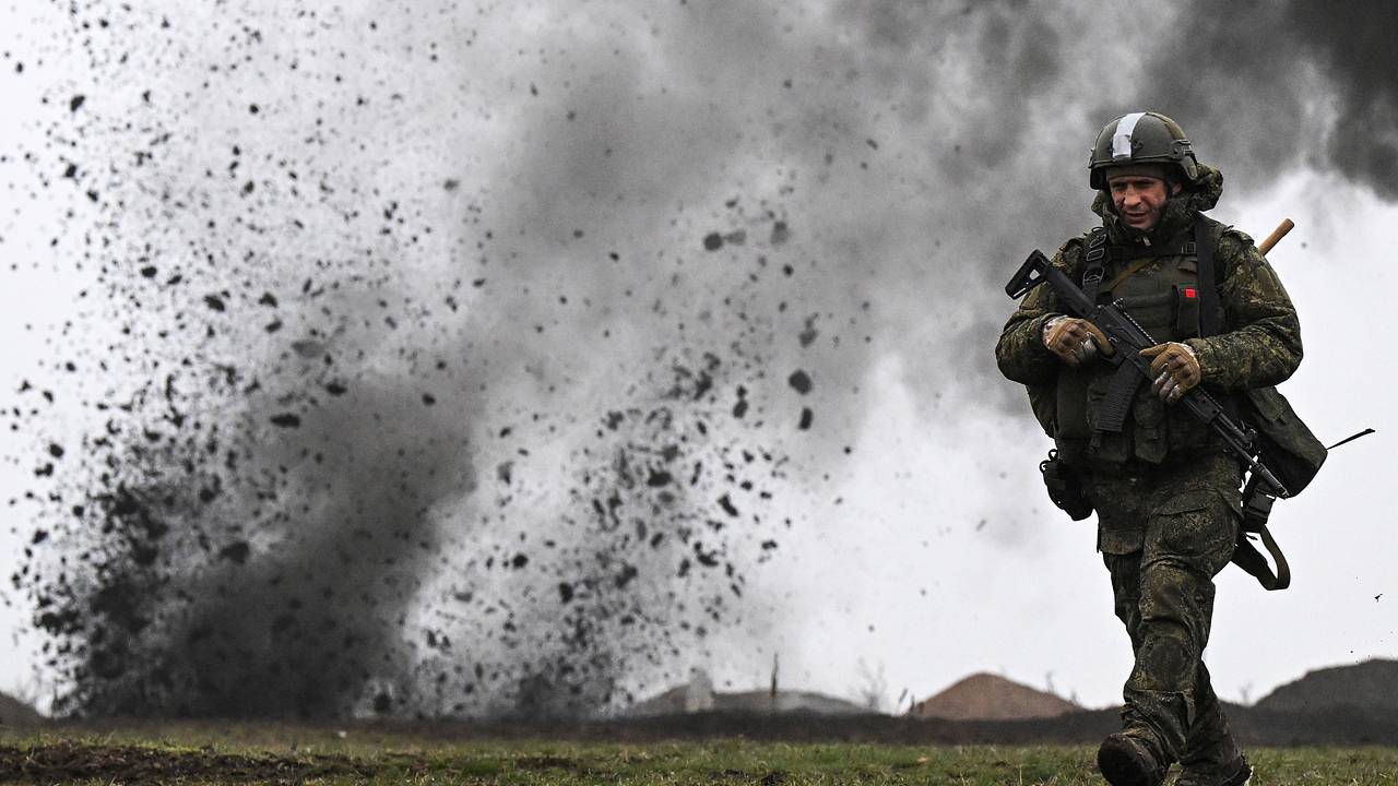 Российская армия нанесла удары по украинским объектам. Десятки дронов поразили мост в Харьковской области
