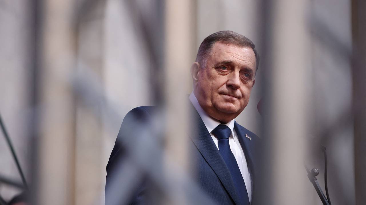 Додик высказался об ударе по Старобельску