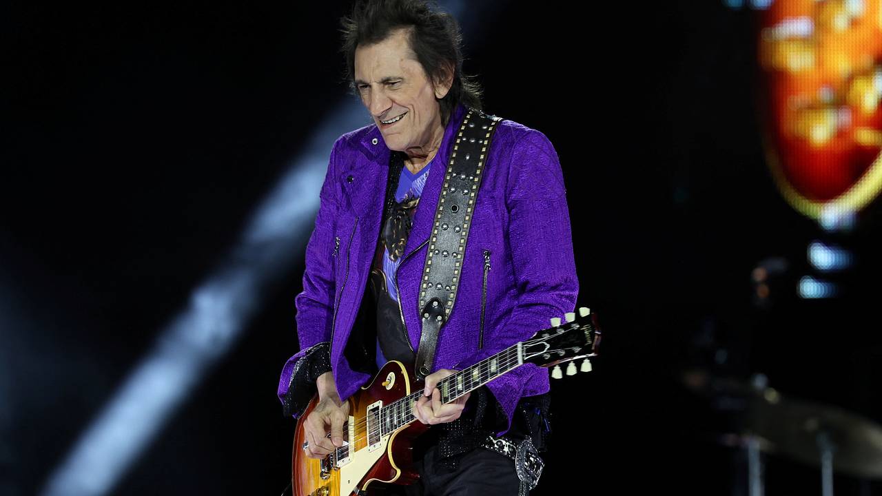 Розовая дверь звезды Rolling Stones не понравилась властям Лондона