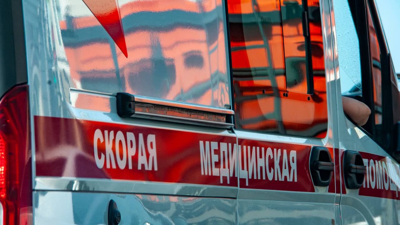 При пожаре в многоэтажке Самары погиб человек
