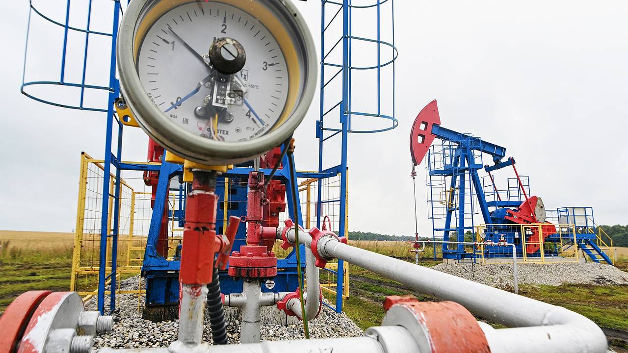 Нефть подешевела до нового минимума