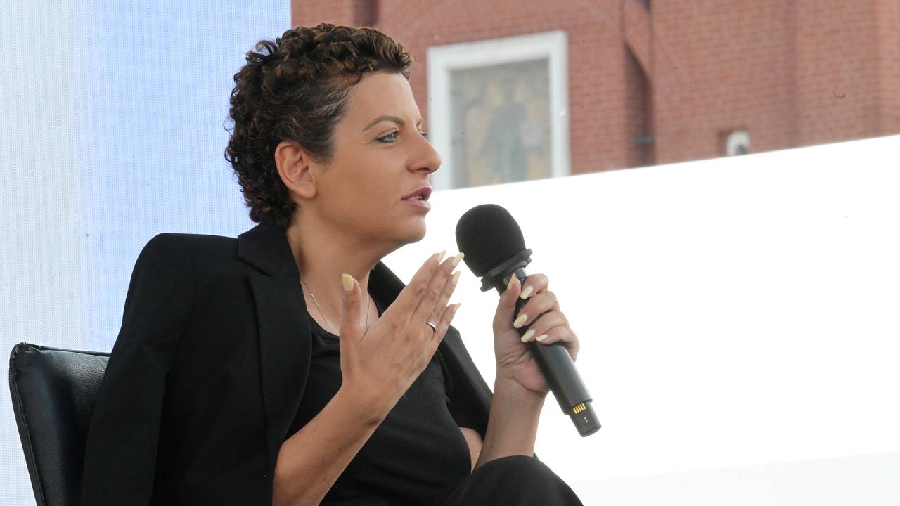 Симоньян поообещала поднять зарплаты попавшим под санкции ЕС сотрудникам
