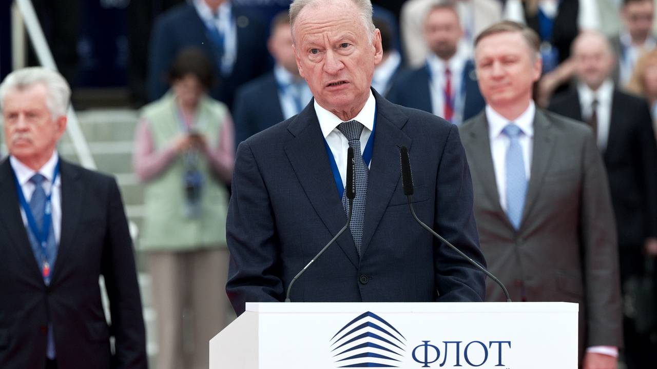 Патрушев назвал способ избежать перехвата российских танкеров