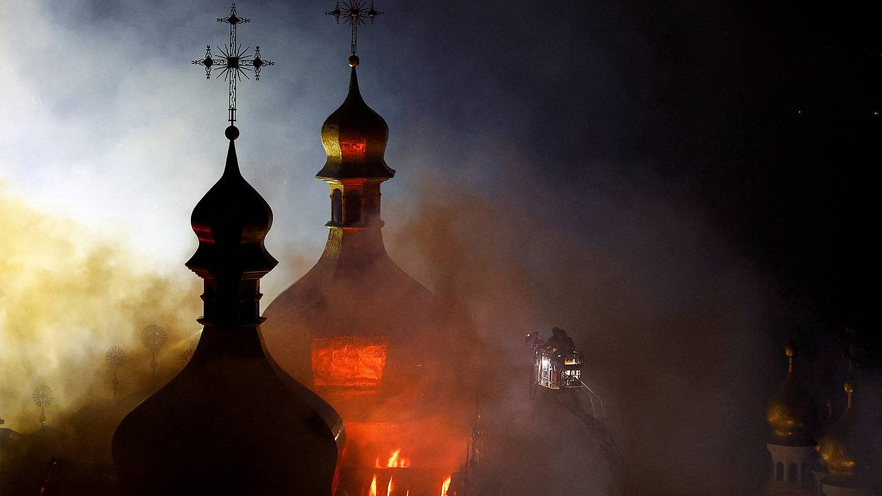 В России резко высказались о ситуации с Киево-Печерской лаврой после пожара