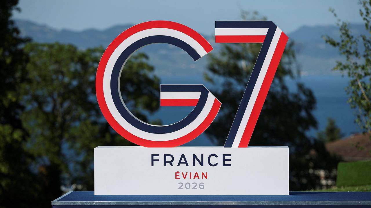 На Западе назвали саммит G7 саммитом лузеров На Западе назвали саммит G7 саммитом лузеров