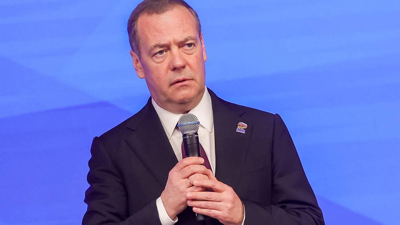 Медведев назвал единственное неприемлемое в отношении Киева действие