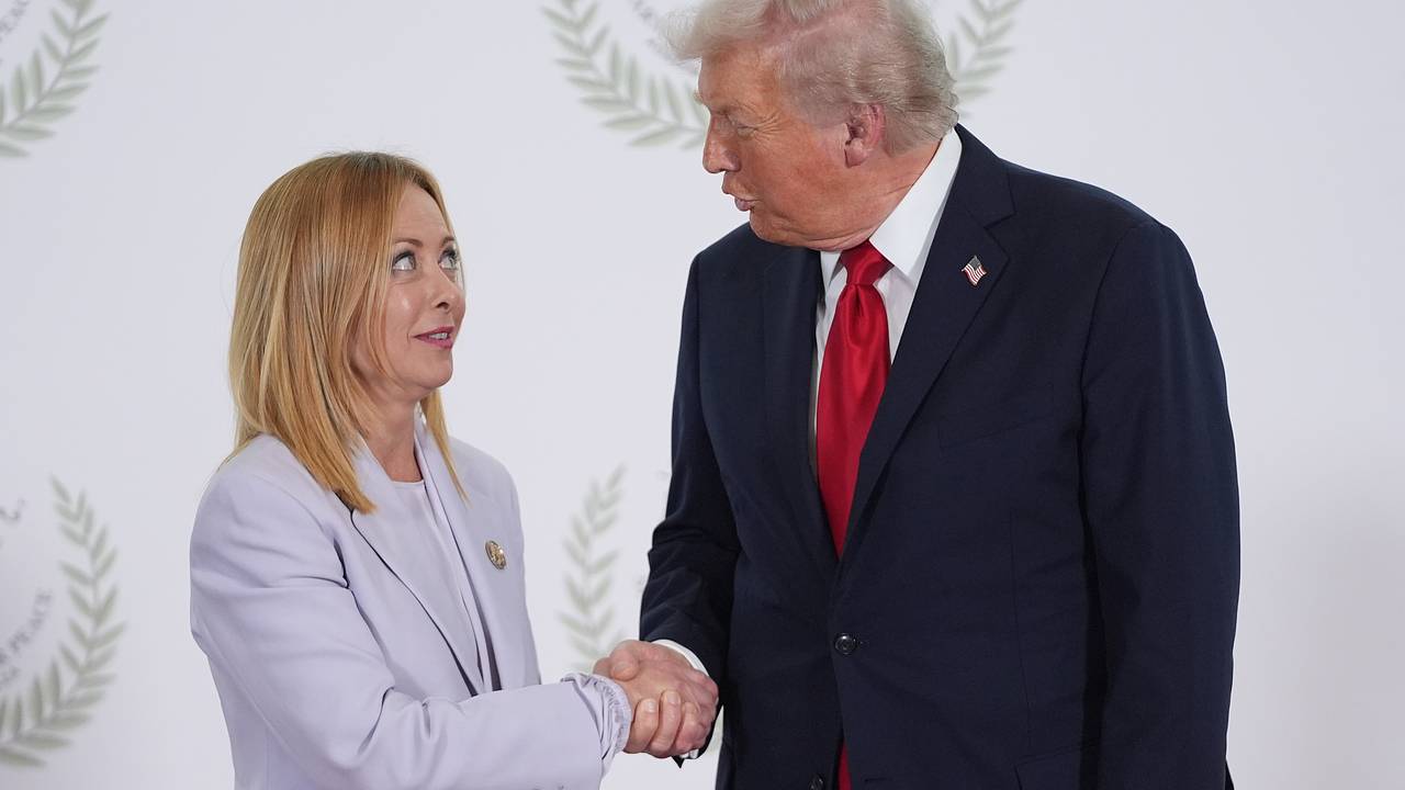 Трамп перестал дружить с Мелони