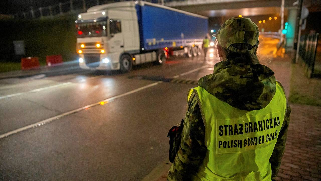 «Укрпочта» выступила с обвинением в адрес Польши