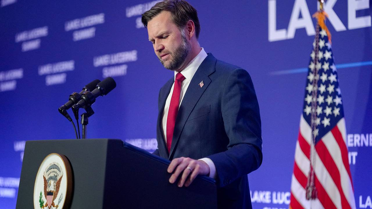 Вэнс рассказал об «очень хорошем дне» переговоров США и Ирана