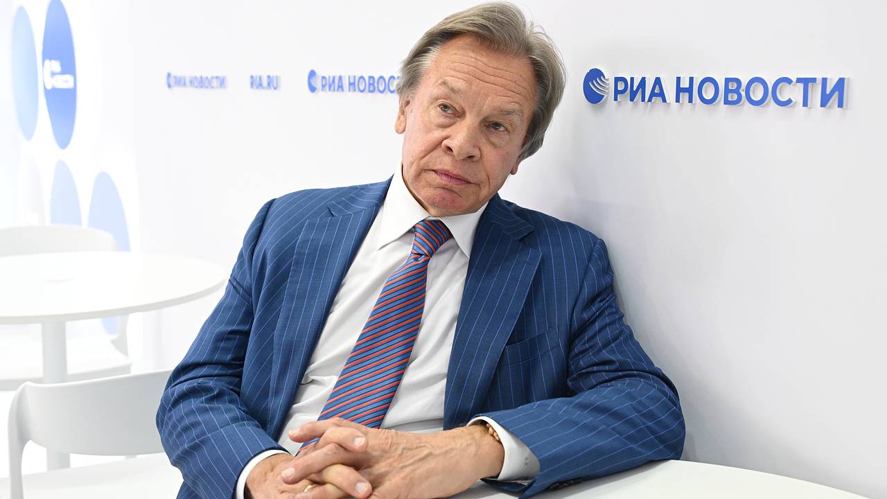 Пушков заявил о попытке евротройки ввести НАТО на Украину Пушков заявил о попытке евротройки ввести НАТО на Украину