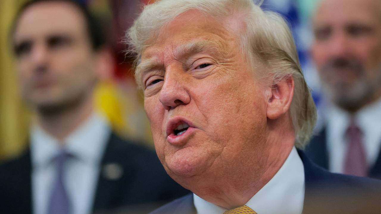 Стало известно о поручении Трампа по Украине