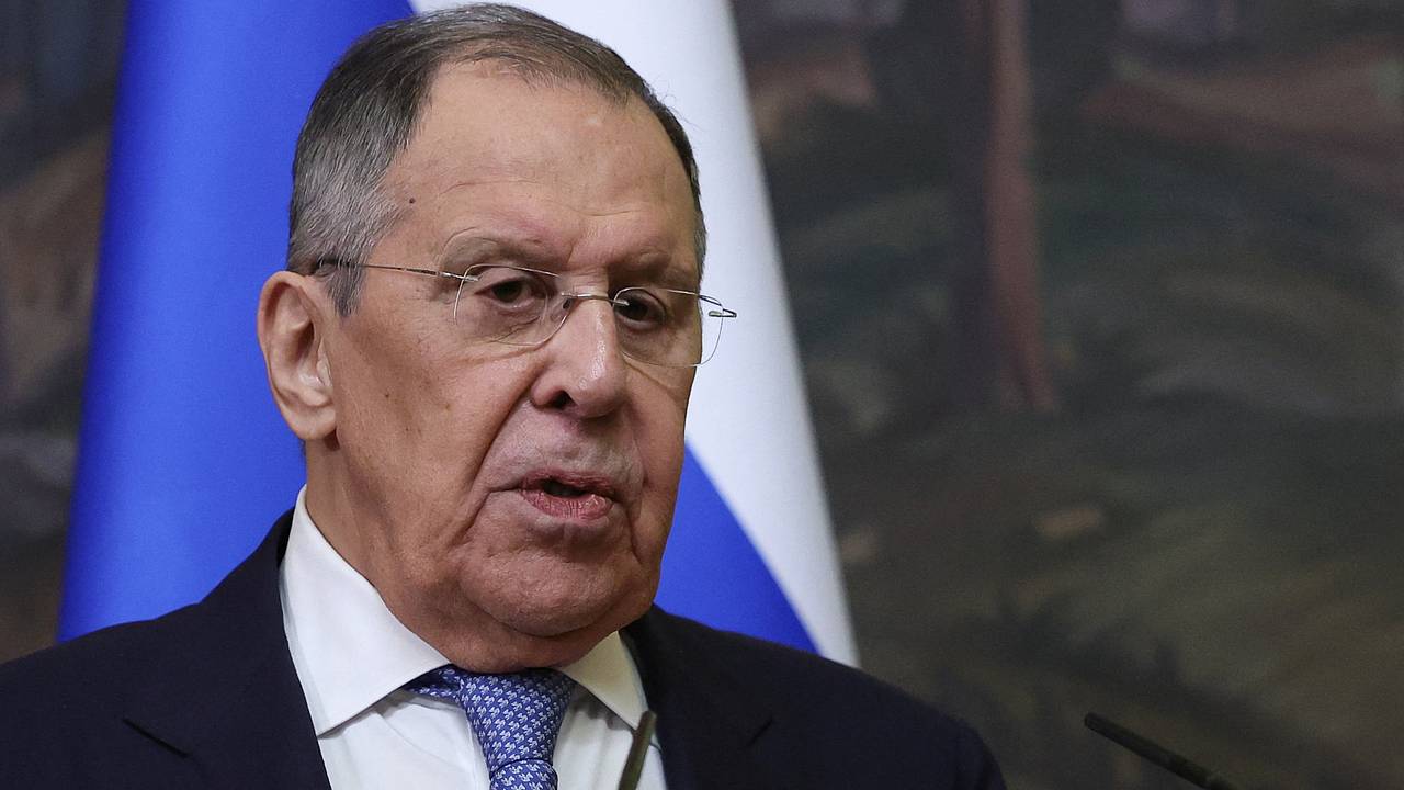 Лавров назвал позорной отмену российских артистов в Европе