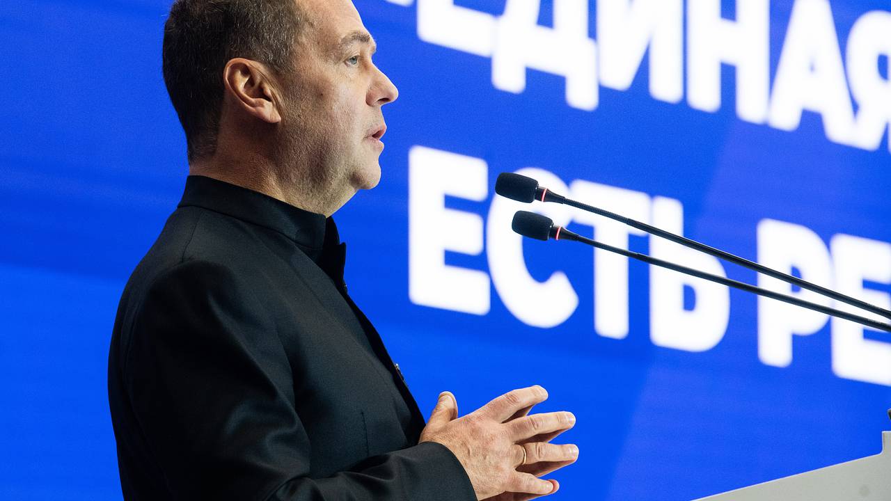 Медведев заявил об отсутствии каких-либо иммунитетов у Зеленского