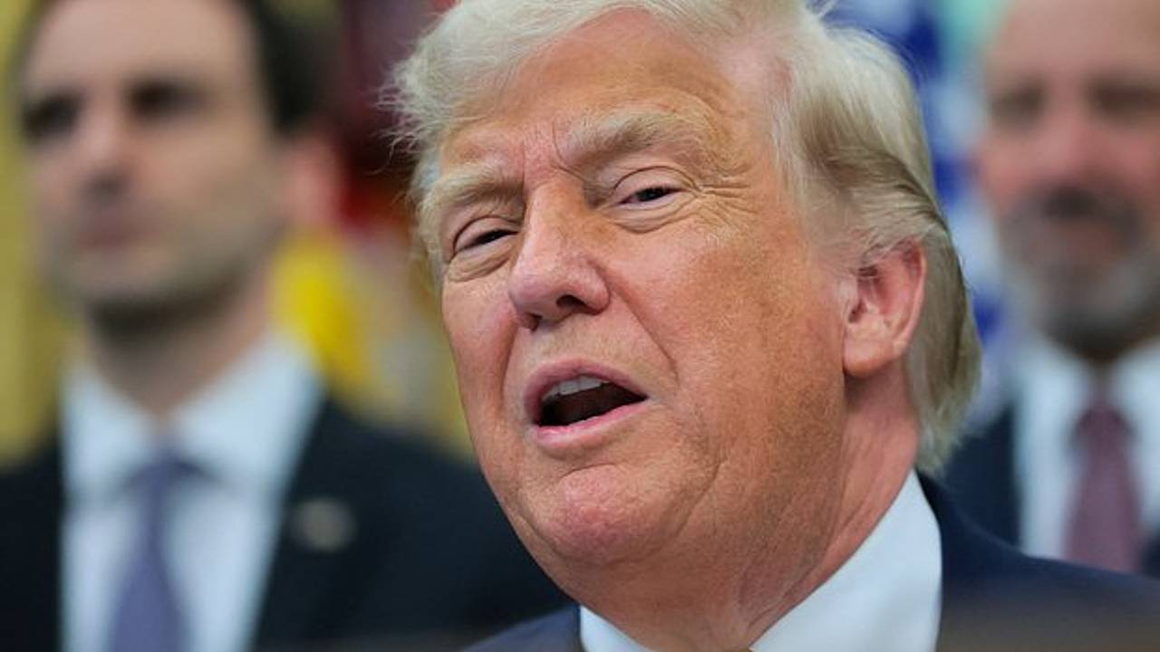 Трамп выступил с громким заявлением по Ирану Трамп выступил с громким заявлением по Ирану