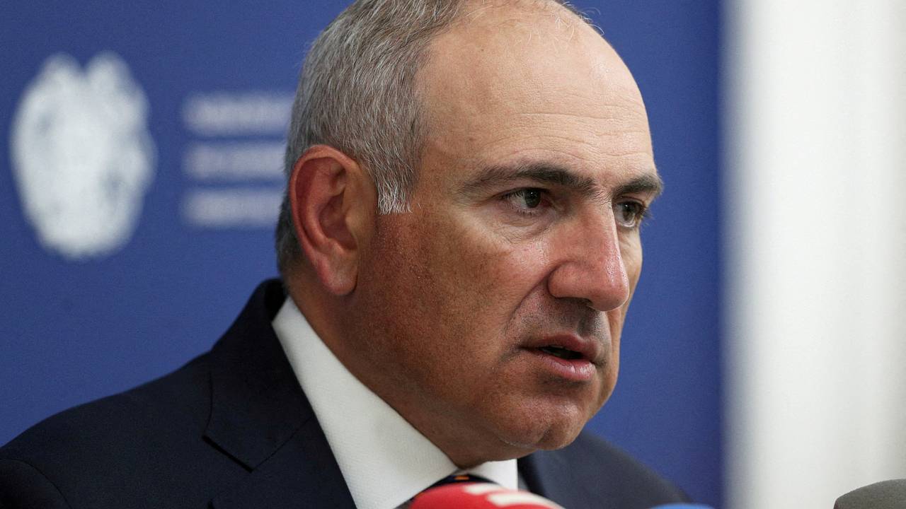 Пашинян назвал условие выхода Армении из ЕАЭС