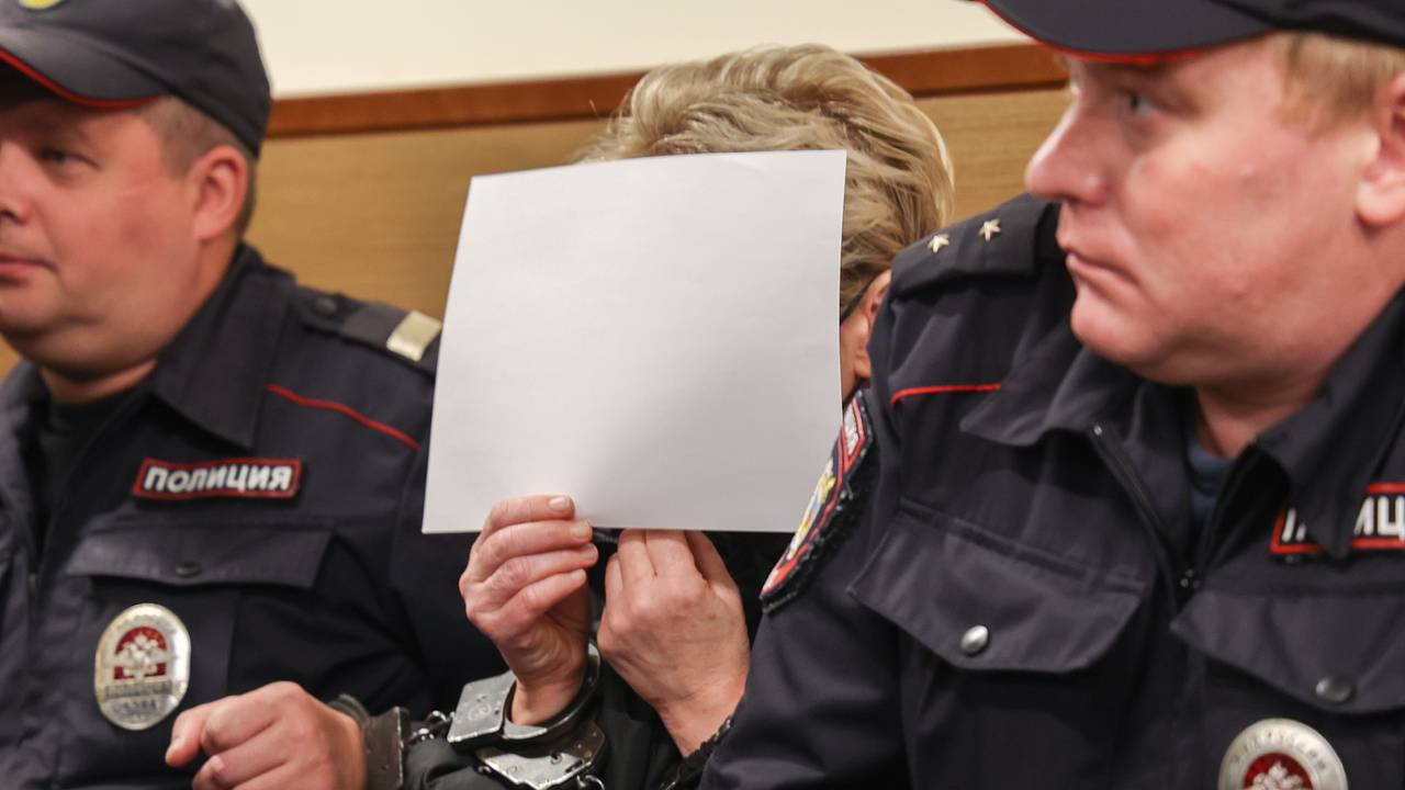 Многодетных матерей из Москвы признали виновными в торговле детьми