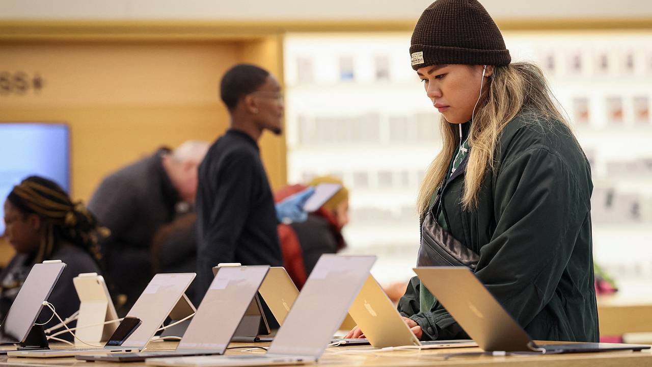 Apple объяснила повышение цен на планшеты и ноутбуки